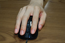画像ギャラリー No.021のサムネイル画像 / 「SteelSeries Sensei［Raw］」レビュー。Senseiの廉価版は「BlizzardとコラボしていないDiablo III Mouse」だった!?