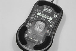 画像ギャラリー No.058のサムネイル画像 / 「SteelSeries Sensei［Raw］」レビュー。Senseiの廉価版は「BlizzardとコラボしていないDiablo III Mouse」だった!?