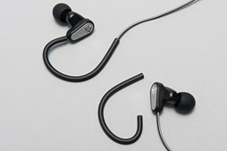 画像ギャラリー No.011のサムネイル画像 / 【PR】「SteelSeries Flux In-Ear」シリーズ2モデル検証レポート。「ゲーマー向けカナル型ヘッドセット」は確かにゲーム向きだった