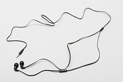 画像ギャラリー No.021のサムネイル画像 / 【PR】「SteelSeries Flux In-Ear」シリーズ2モデル検証レポート。「ゲーマー向けカナル型ヘッドセット」は確かにゲーム向きだった