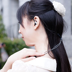画像ギャラリー No.037のサムネイル画像 / 【PR】「SteelSeries Flux In-Ear」シリーズ2モデル検証レポート。「ゲーマー向けカナル型ヘッドセット」は確かにゲーム向きだった