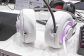 画像ギャラリー No.009のサムネイル画像 / ［TGS 2013］SteelSeries，本当に久々のシリーズ完全新作。今秋発売予定のヘッドセット「Siberia Elite」と「9H」をまじまじとチェックしてみた