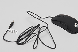 画像ギャラリー No.017のサムネイル画像 / 「SteelSeries Rival」レビュー。SteelSeries初の“IE3.0クローン”は相当にレベルが高い
