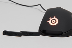画像ギャラリー No.018のサムネイル画像 / 「SteelSeries Rival」レビュー。SteelSeries初の“IE3.0クローン”は相当にレベルが高い