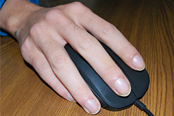 画像ギャラリー No.024のサムネイル画像 / 「SteelSeries Rival」レビュー。SteelSeries初の“IE3.0クローン”は相当にレベルが高い
