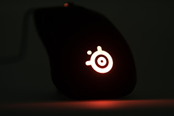 画像ギャラリー No.049のサムネイル画像 / 「SteelSeries Rival」レビュー。SteelSeries初の“IE3.0クローン”は相当にレベルが高い