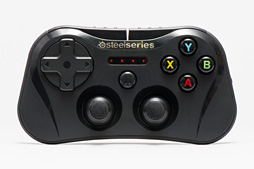 画像ギャラリー No.009のサムネイル画像 / iPhone&iPad専用のワイヤレスゲームパッド「SteelSeries Stratus」レビュー。これはデキがいい