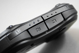 画像ギャラリー No.022のサムネイル画像 / iPhone&iPad専用のワイヤレスゲームパッド「SteelSeries Stratus」レビュー。これはデキがいい