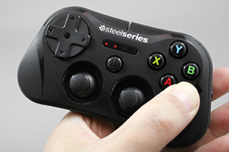 画像ギャラリー No.028のサムネイル画像 / iPhone&iPad専用のワイヤレスゲームパッド「SteelSeries Stratus」レビュー。これはデキがいい