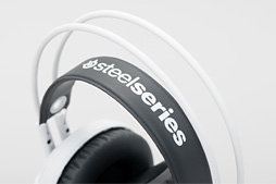 画像ギャラリー No.006のサムネイル画像 / 【PR】ゲーマー向けヘッドセット「SteelSeries Siberia v3」を試す。PCにゲーム機，モバイルに対応の新世代モデルは，新しい鉄板だ