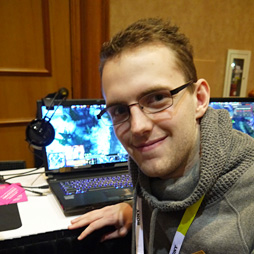 画像ギャラリー No.009のサムネイル画像 / ［CES 2015］生配信にも練習にも。ゲーマー向け視線追跡デバイス「SteelSeries Sentry」の実動デモを見てきた