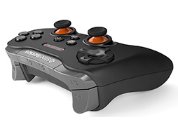 画像ギャラリー No.007のサムネイル画像 / ［E3 2015］SteelSeries，PC＆Android対応の新型「Stratus XL」ゲームパッドを発表。ヘッドセット「Siberia」のPS4/Xbox One対応モデルも