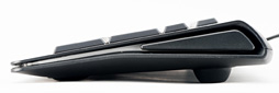 画像ギャラリー No.014のサムネイル画像 / SteelSeries製キーボード「Apex M800」レビュー。独自のメカニカルキースイッチ「QS1」は,ゲームプレイに何をもたらすか