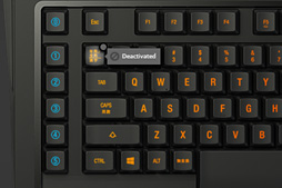 画像ギャラリー No.030のサムネイル画像 / SteelSeries製キーボード「Apex M800」レビュー。独自のメカニカルキースイッチ「QS1」は,ゲームプレイに何をもたらすか