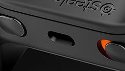 画像ギャラリー No.008のサムネイル画像 / Apple TV対応を謳うBluetoothゲームパッド「Nimbus」がSteelSeriesから。Mad Catzは既存ゲームパッドのApple TV対応を表明