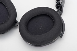 画像ギャラリー No.011のサムネイル画像 / SteelSeries「Arctis 5」レビュー。このUSB＆アナログ接続両対応ヘッドセットは会心の一撃だ