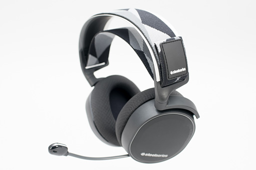 画像ギャラリー No.002のサムネイル画像 / 【PR】SteelSeries製ヘッドセット「Arctis 7」徹底検証。 ワイヤレス&ワイヤード両対応モデルは,PS4との相性が抜群だった