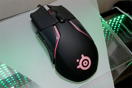 画像ギャラリー No.002のサムネイル画像 / ［CES 2018］深度センサーの採用でSteelSeriesは何を狙っているのか。新型マウス「Rival 600」のデモを見てきた