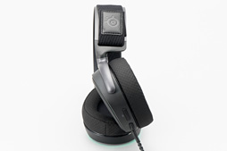 画像ギャラリー No.008のサムネイル画像 / SteelSeries，ゲーマー向けヘッドセットの新製品「Arctis Pro」を発表。ハイレゾ対応の上位モデルに意味はあるのか，その音を聞いてみた