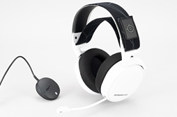 画像ギャラリー No.043のサムネイル画像 / 【PR】SteelSeries「GameDAC」をYamatoNはこう使う。PS4をバーチャルサラウンドヘッドフォン対応にするデバイス導入ガイド