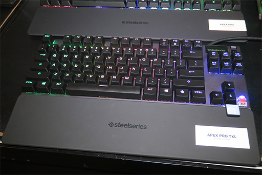画像ギャラリー No.005のサムネイル画像 / SteelSeriesの「Apex Pro」はゲーマー向けキーボードに革命を起こすか？　キーごとにアクチュエーションポイントを変更可能