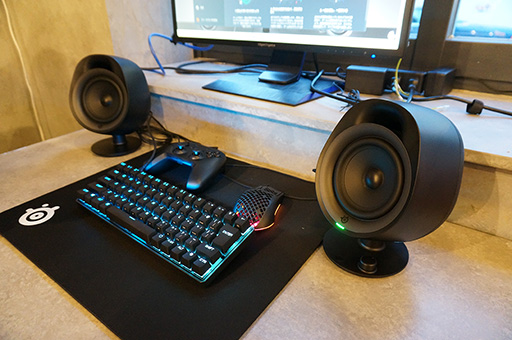 画像ギャラリー No.012のサムネイル画像 / SteelSeries初のスピーカーセット「Arena」シリーズを写真でチェック。定評あるヘッドセット譲りの技術を盛り込んだ製品だ