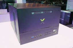 画像ギャラリー No.021のサムネイル画像 / ［CES 2014］Valve，13メーカーが開発中の「Steam Machine」を公開。数万円クラスから60万円超級まで一斉チェックしてみた