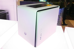画像ギャラリー No.022のサムネイル画像 / ［CES 2014］Valve，13メーカーが開発中の「Steam Machine」を公開。数万円クラスから60万円超級まで一斉チェックしてみた