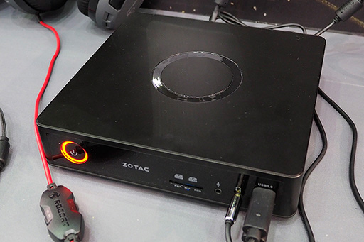 画像ギャラリー No.004のサムネイル画像 / ［COMPUTEX］ZOTACがSteam Machineを展示。同じ筐体とGPUスペックのゲーマー向けベアボーンは6月中にも発売か