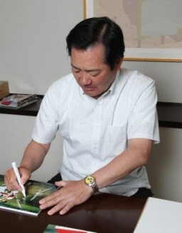 画像ギャラリー No.005のサムネイル画像 / 「野球つくONLINE 2」,北別府 学さんのサイン入りグッズを当てよう