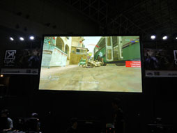 画像ギャラリー No.003のサムネイル画像 / ［TGS 2012］e-Sports 日本選手権 2012「Call of Duty 4: Modern Warfare」決勝戦のレポートを掲載。接戦の末，OKURAが優勝