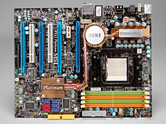 画像ギャラリー No.003のサムネイル画像 / 「Phenom」と「AMD 790FX」に関する現状報告