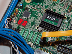 画像ギャラリー No.007のサムネイル画像 / プラットフォームとしての魅力を打ち出す2008年のAMD