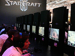 画像ギャラリー No.001のサムネイル画像 / ［Gamescom］「Starcraft II: Wings of Liberty」のシングルプレイ用キャンペーンが初公開