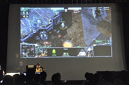 画像ギャラリー No.019のサムネイル画像 / 「FIFA 12」「StarCraft II」「鉄拳タッグトーナメント2」で熱戦が繰り広げられた「第3回 eスポーツ JAPAN CUP」の模様をレポート