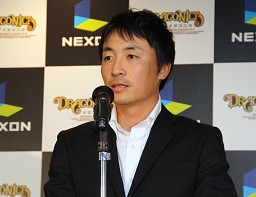 画像ギャラリー No.008のサムネイル画像 / 加藤夏希さんが「ドラゴニカ」のプロモーション責任者に！　「加藤夏希 ドラゴニ課 課長就任式」レポート