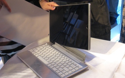 画像ギャラリー No.009のサムネイル画像 / ［COMPUTEX］ASUS，スレート型タブレット端末3モデルを発表。CPUにTegra 2やCoreプロセッサを搭載