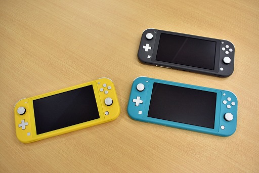 画像ギャラリー No.003のサムネイル画像 / 男色ディーノのゲイムヒヒョー ゼロ：第549回「Nintendo Switch Liteを買うべきかどうか」