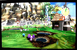 画像ギャラリー No.006のサムネイル画像 / ［TGS 2007＃19］PC版「あつまれ！ピニャータ」の雰囲気が分かる直撮りプレイムービーを掲載
