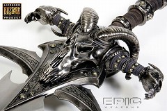 画像ギャラリー No.002のサムネイル画像 / 「WoW」拡張パックに登場する魔剣のレプリカが最高2万ドル超で落札