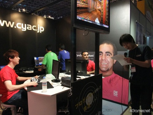 画像ギャラリー No.001のサムネイル画像 / ［TGS 2010］CyACブースで行われた，プロゲーマー2名による「Quake Live」エキシビションマッチレポート