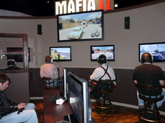 画像ギャラリー No.001のサムネイル画像 / ［E3 2010］「Mafia II」のPC版が2Kブースで初公開。3D立体視と物理効果，そしてPlayboyのピンナップも堪能できた