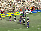 画像ギャラリー No.014のサムネイル画像 / FIFA公認で選手もチームもすべて実名,「FIFA 08」のデモ版を掲載