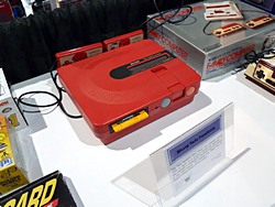 画像ギャラリー No.022のサムネイル画像 / ビデオゲームの歴史がここに集結。激レアなコンシューマゲーム実機に触れられたE3会場の「VIDEOGAME HISTORY MUSEUM」ブースを紹介