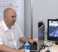 画像ギャラリー No.002のサムネイル画像 / ［TGS 2007＃70］究極のクルマゲームがついに登場？　実車を駆り，実在のパーツを組み合わせるオンラインレースゲーム「E-Racing」