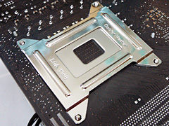 画像ギャラリー No.008のサムネイル画像 / 空冷＆常用を想定しつつ，Core i7のオーバークロック耐性を検証する