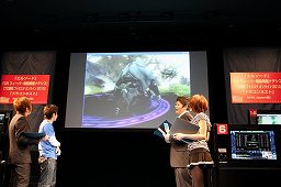 画像ギャラリー No.033のサムネイル画像 / 「ELSWORD」「ドラゴンネスト」など4タイトルをフィーチャー。能登麻美子さん，桑島法子さんも登場した「ハンゲーム」ステージイベント