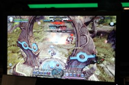 画像ギャラリー No.005のサムネイル画像 / 「ハンゲームキャラバン2012 春」の2日目は「ドラゴンネスト」で大盛り上がり。即席チームでのPvPやタイムアタック対決，スタッフを交えた座談会も