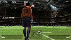 画像ギャラリー No.009のサムネイル画像 / 連載「PCゲームを持ち出そう!」。第17回はサッカーゲーム「FIFA 08」のPSP版を紹介