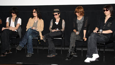 画像ギャラリー No.009のサムネイル画像 / オープンβテストは2011年夏に実施。ロックバンド「DIR EN GREY」とのコラボも発表になった「Wizardry Online」シアターカンファレンスレポート
